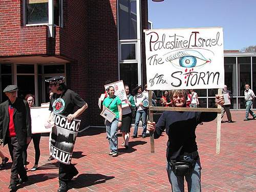 Protesting at Brandeis for removing Palestinian children's art - May 4, 2006